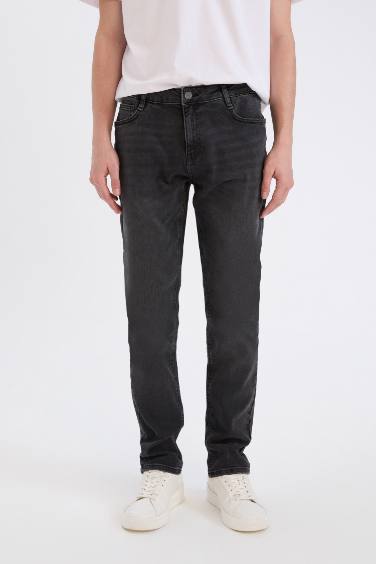 Pedro Slim Fit Skinny Leg Jeans