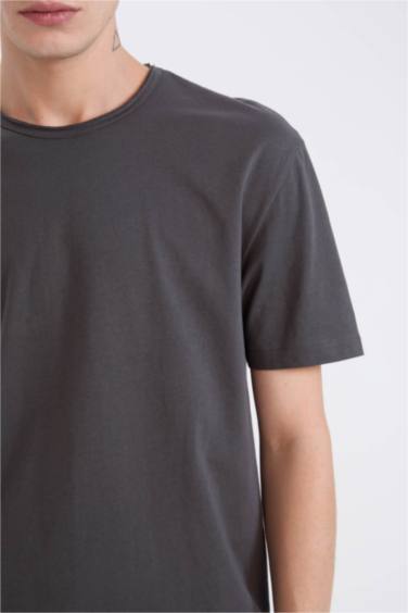 Футболка с коротким рукавом из тяжелой ткани, прямого кроя, с круглым вырезом