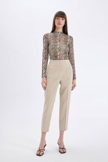 Slim Fit Dar Kesim Yarım Balıkçı Yaka Yılan Desenli Tül Uzun Kollu Tişört