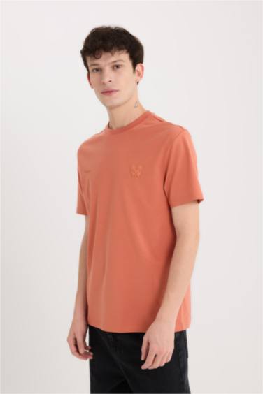 Футболка с круглым вырезом с принтом