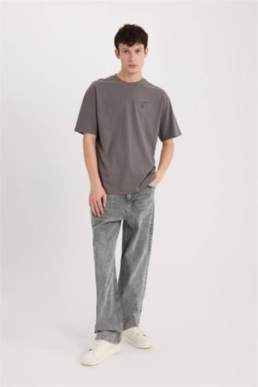 Comfort Fit Crew Neck Printed Short Sleeve T-Shirt