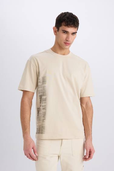 Boxy Fit Crew Neck Printed Short Sleeve T-Shirt