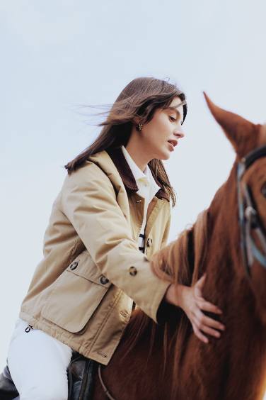 جاكيت خفيف قطن قصة عادية بياخة بولو