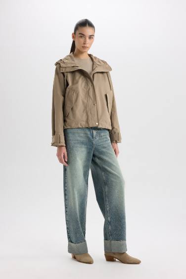 бас киімді Пальто