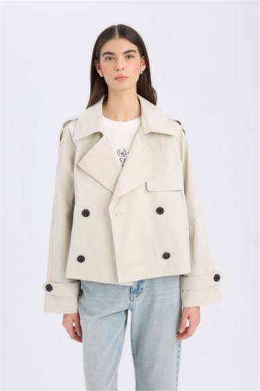 Regular Fit Kısa Trençkot Smokin Yaka Düğmeli Cepli Apoletli