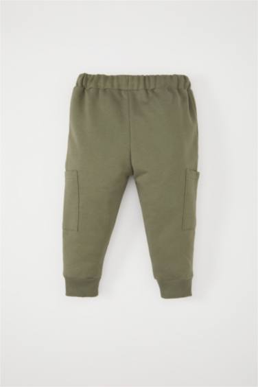 بنطلون سويت بانتس بيبي اولادي بطبعة شعار بجيب قصة عادية ورجل مطاطي