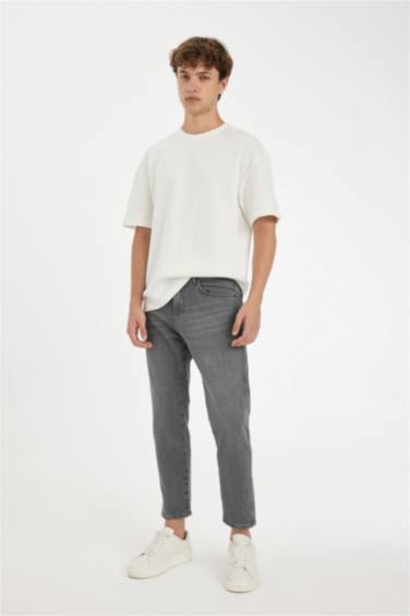 Slim Cropped Fit Regular Waist Jeans