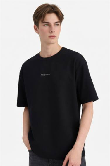 Ауа өткізетін Boxy Fit футболка