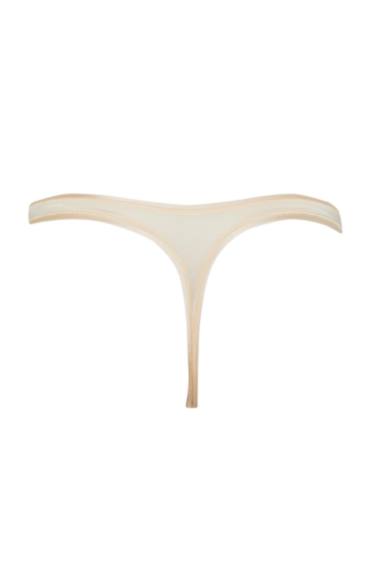 كلوت ثونغ من Fall in Love