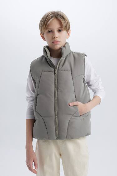 Boy Zip-Up Turtle Neck Water Repellent Vest