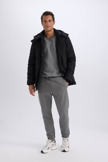 Regular Fit Çıkarılabilir Kapüşonlu Fermuarlı Çıtçıtlı Cepli Mont