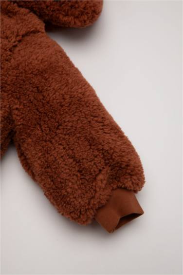 Erkek Bebek Yenidoğan Kahve Fermuarlı Şapkalı Pelüş Tulum