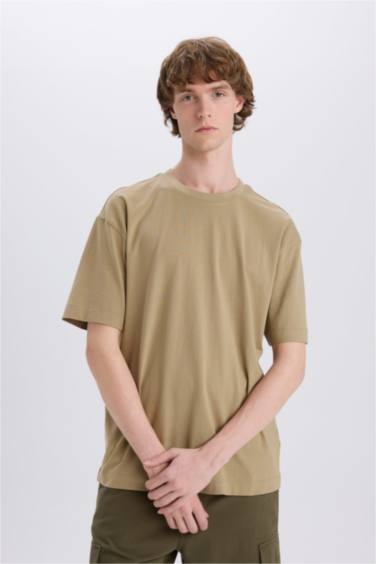 Свободная посадка, базовая футболка с круглым вырезом, короткий рукав