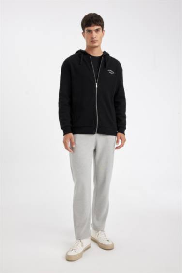 Штаны приталенного кроя