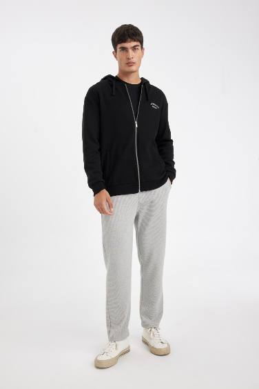 Штаны приталенного кроя