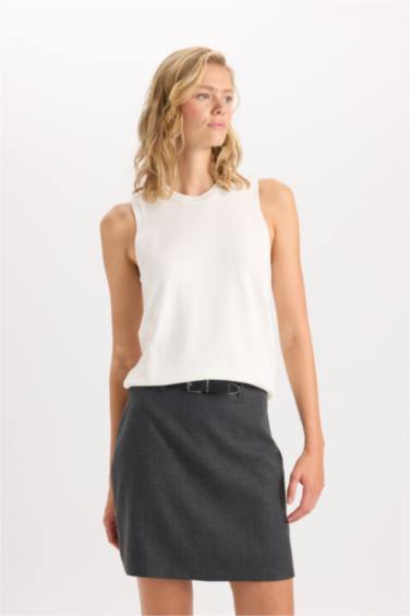 Pull sans manche en tricot basique à col rond Coupe slim