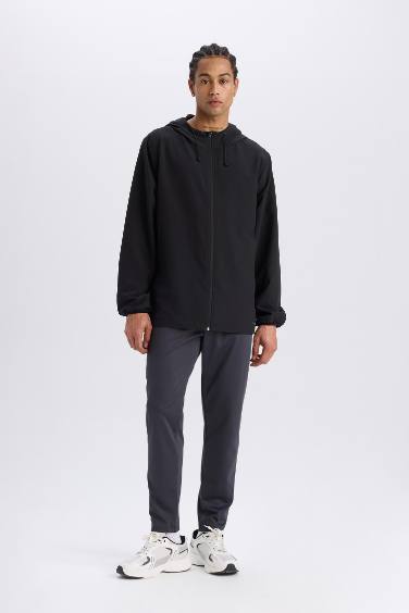 DeFactoFit Su İtici Regular Fit Kapüşonlu File Astarlı Fermuarlı Mevsimlik Baharlık Yağmurluk Mont