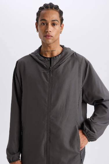 Sweat à capuche imperméable avec doublure en filet de DeFactoFit