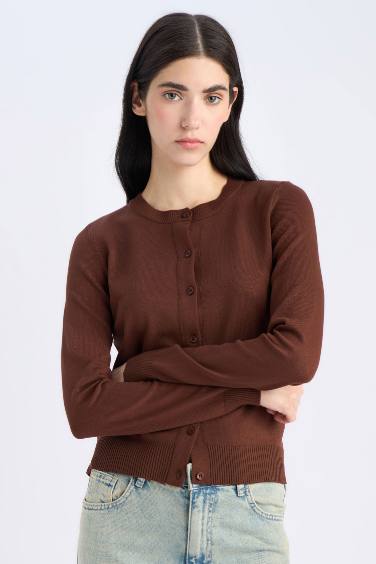 Cardigan en maille basique à col rond Coupe régulière