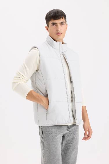 فيست بامب رمادي قصة عادية بياقة عالية