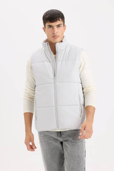 فيست بامب رمادي قصة عادية بياقة عالية