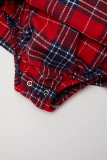 Kız Bebek Yenidoğan Yılbaşı Temalı 2'li Takım Bebe Yaka Kareli Flanel Elbise Külotlu Çorap