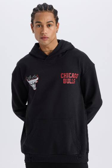 DeFactoFit NBA Chicago Bulls Boxy Fit Kapüşonlu Kalın Sporcu Sweatshirt