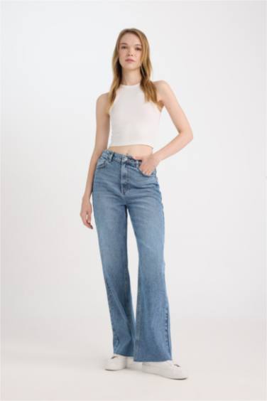 90s Wide Leg High Waist Crop Jeans