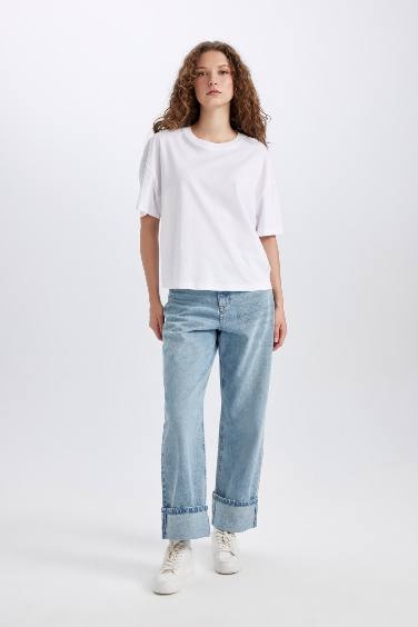 سروال جينز قصة مريحة بخصر عالي