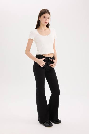 Mia High Waist Straight Leg Jeans