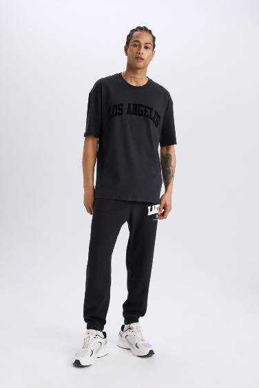 DeFactoFit NBA Los Angeles Lakers Oversize Fit Crew Neck Sports T-Shirt