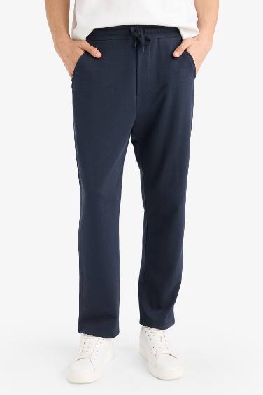 Regular Fit Basic Düz Beli Bağcıklı Düz Paça Cepli Eşofman Altı