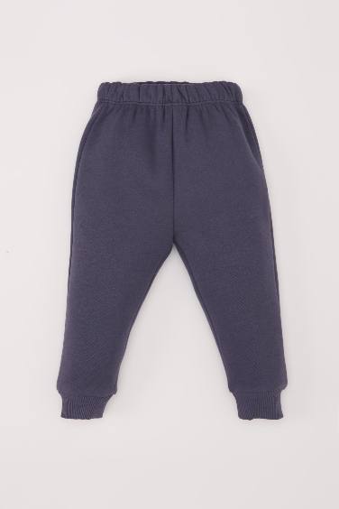 طقم بيبي اولادي سويت شيرت وسويت بانتس بطبعة شعار قصة عادية - قطعتين