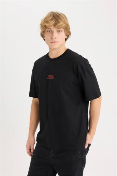 Boxy Fit Marvel Licensed Crew Neck Printed Short Sleeve T-Shirt