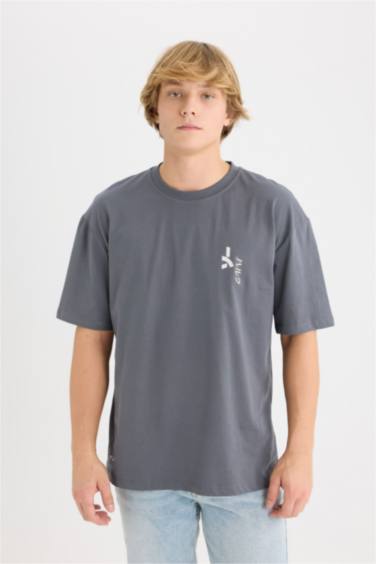 Marvel Boxy Fit Футболка с круглым вырезом и принтом на спине, короткий рукав