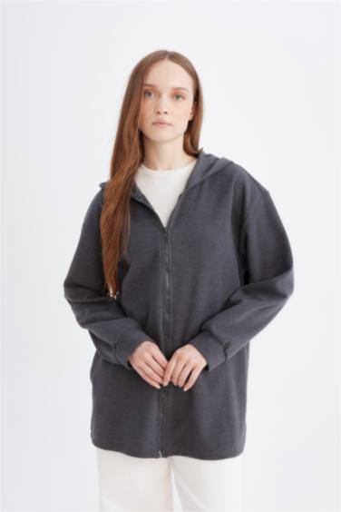 Kapüşonlu Basic Düz Fermuarlı Cepli Selanik Kumaş Uzun Triko Hırka