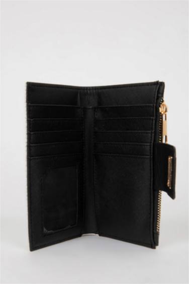 Woman Faux Leather Wallets