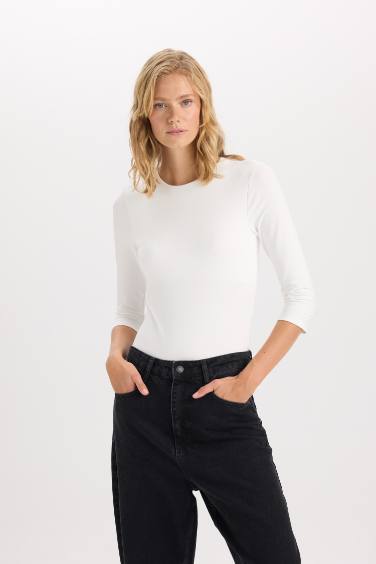 Regular Fit Bisiklet Yaka Basic Düz Yarım Kollu Çıtçıtlı Body