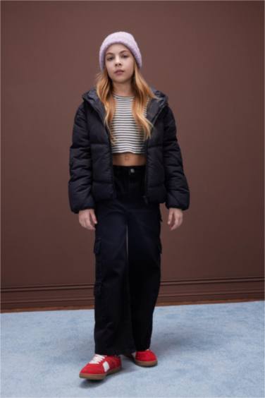 Su Geçirmez Kapüşonlu Fermuarlı Cepli Şişme Mont Kız Çocuk