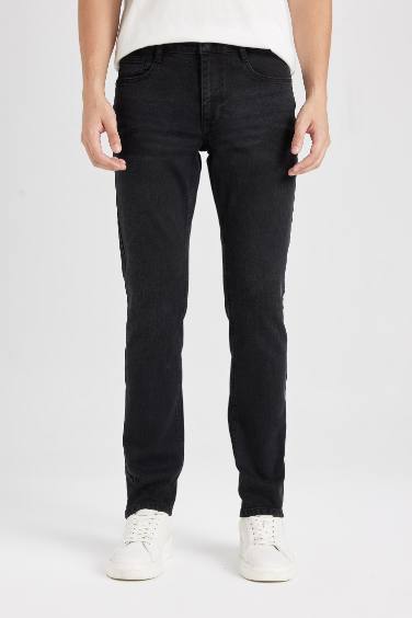 Pedro Slim Fit Super Skinny Hem Jean Jeans