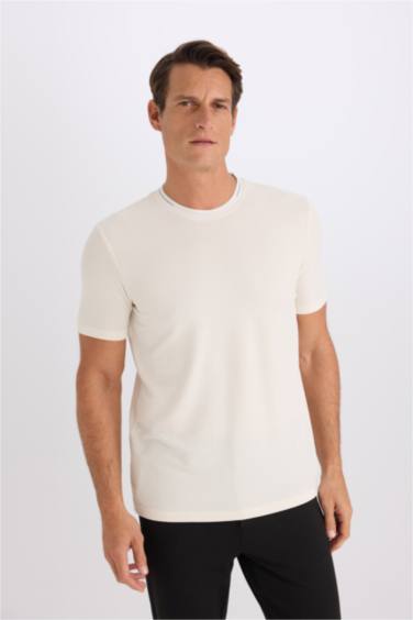 Slim Fit Crew Neck Crinkle Short Sleeve T-Shirt