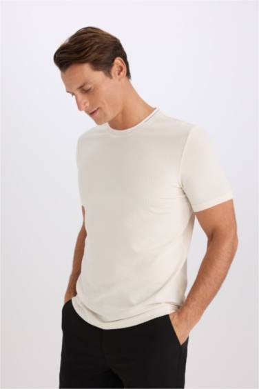 Slim Fit Crew Neck Crinkle Short Sleeve T-Shirt