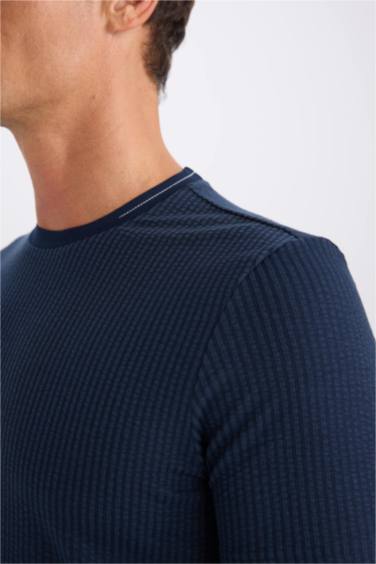 Slim Fit Crew Neck Crinkle Short Sleeve T-Shirt