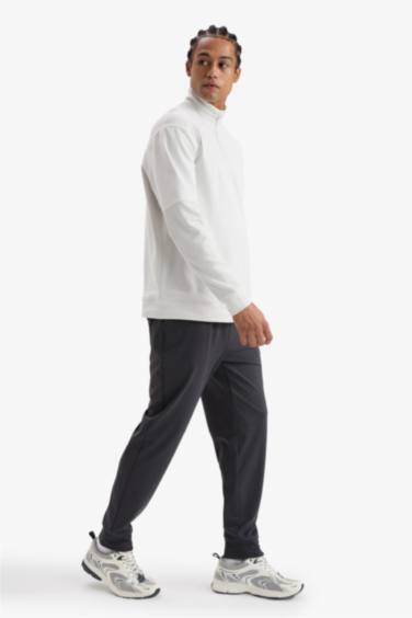 DeFactoFit Slim Fit Dar Kesim Standart Paça Sporcu Jogger Eşofman Altı