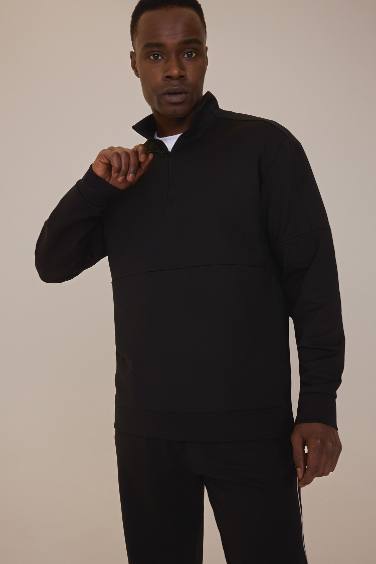 DeFactoFit Standart Fit Dik Yaka Fermuarlı Skuba Dalgıç Kumaş Sporcu Sweatshirt