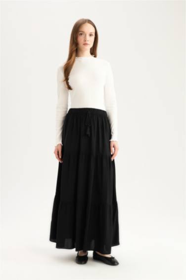 Beli Bağcıklı Viskon Maxi Etek