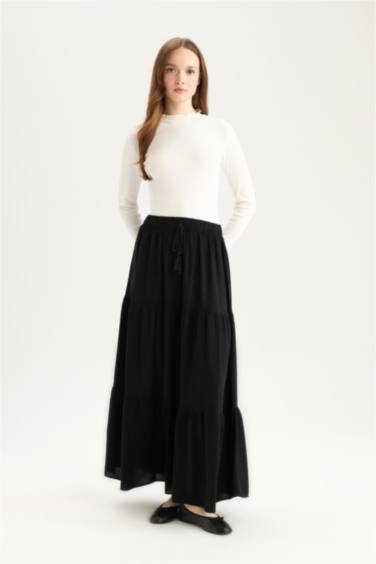 Beli Bağcıklı Viskon Maxi Etek