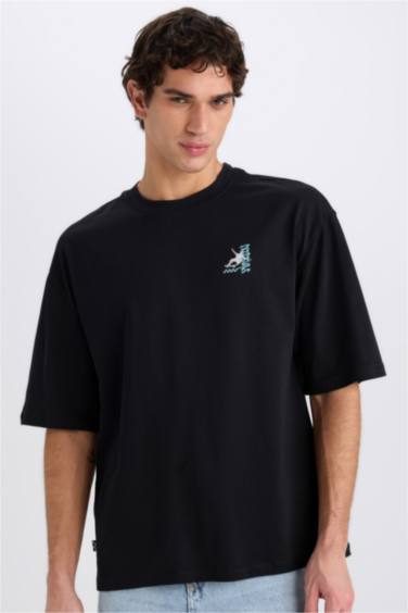 Loose Fit Crew Neck Printed Short Sleeve T-Shirt