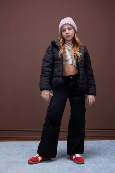 بنطلون بناتي جينز برجل واسع بجيب كارجو