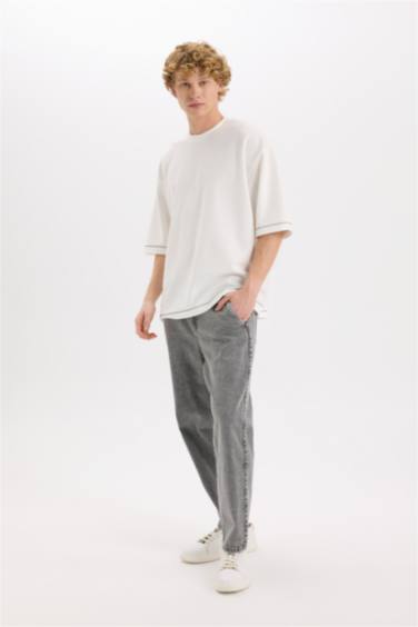 Relaxed Slouchy Fit Wide Leg Washed Jeans